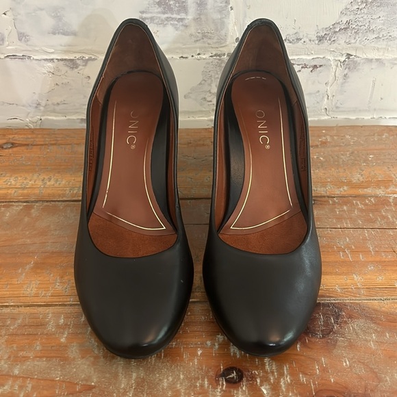 Vionic Mariana Women’s Size 7 Black Block Heel Pumps Leather Classic Comfort - Picture 3 of 12